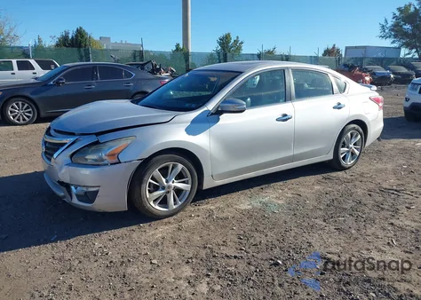 2014 Nissan Altima 2.5 Sl z USA, uszkodzony, nr VIN 1N4AL3AP1EC186085